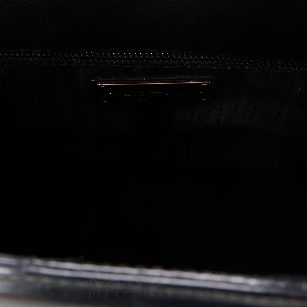FERRAGAMO(USED)페레가모 레더 숄더백